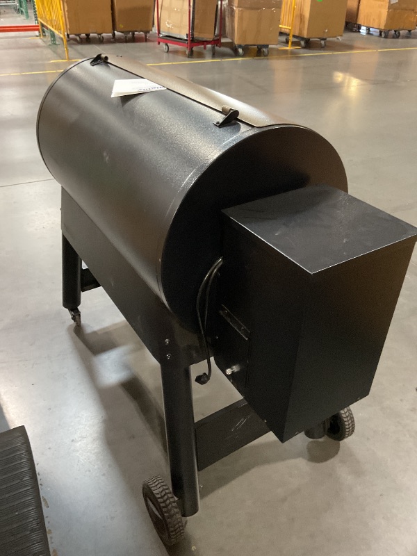 Photo 1 of (Missing pieces) (see all images) Traeger Grills Pro 34 Electric Wood Pellet Grill and Smoker, Bronze, 884 Square Inches Cook Area, 450 Degree Max Temperature