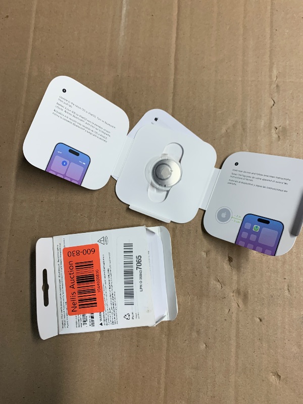 Photo 1 of (missing battery) Apple AirTag. Keep Track of and find Your Keys, Wallet, Luggage, Backpack, and More. Simple one-tap Set up with iPhone or iPad