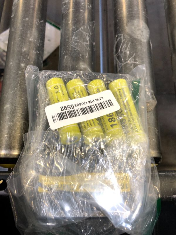Photo 1 of 4pcs 1?8?6?5?0 Rechargeable Batter?y W?i?th 18650 Battery Charger,Universal Smart Charger for 3?.7V L?ithium ion Batteries LSXdetoro (4pcs Button Top Batter??y+Charger)