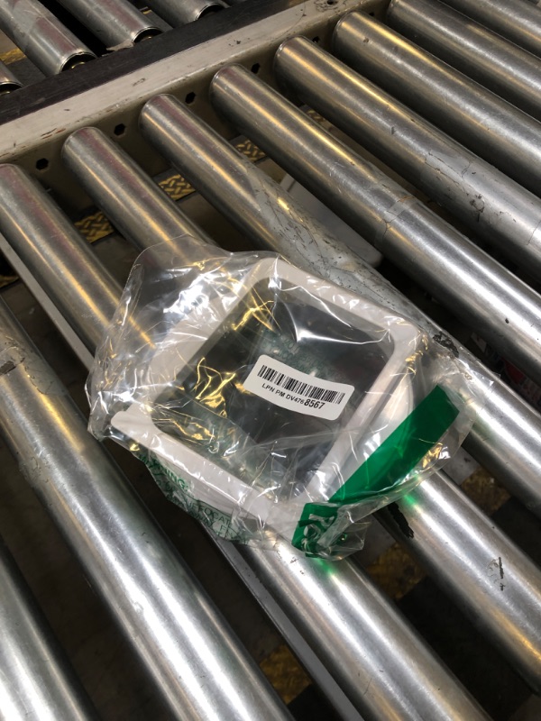 Photo 1 of TOPINCN Air Conditioner Exhaust Hose Connector Square Exhaust Duct Interface Portable Air Conditioner Accessories for 1P KY35 Mobile Air Conditioning