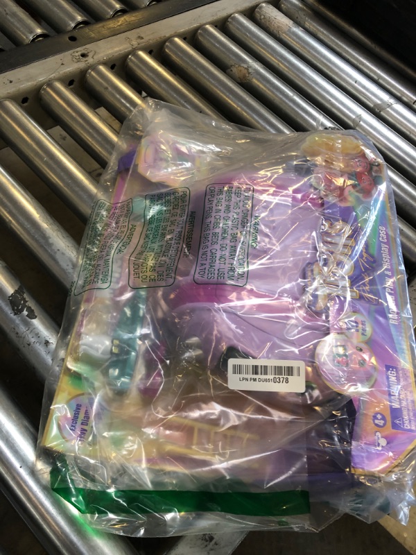 Photo 1 of DREAMWORKS TROLLS Band Together Mineez 10 pc Rhonda Play & Display Case | Amazon Exclusive