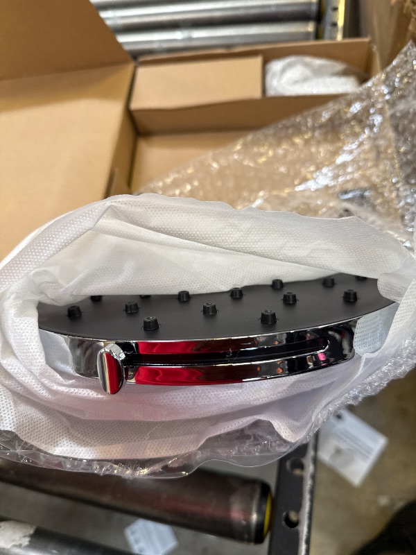 Photo 1 of Moen Verso Chrome Adjustable 9" Diameter Spray Head Rainshower, 220R3