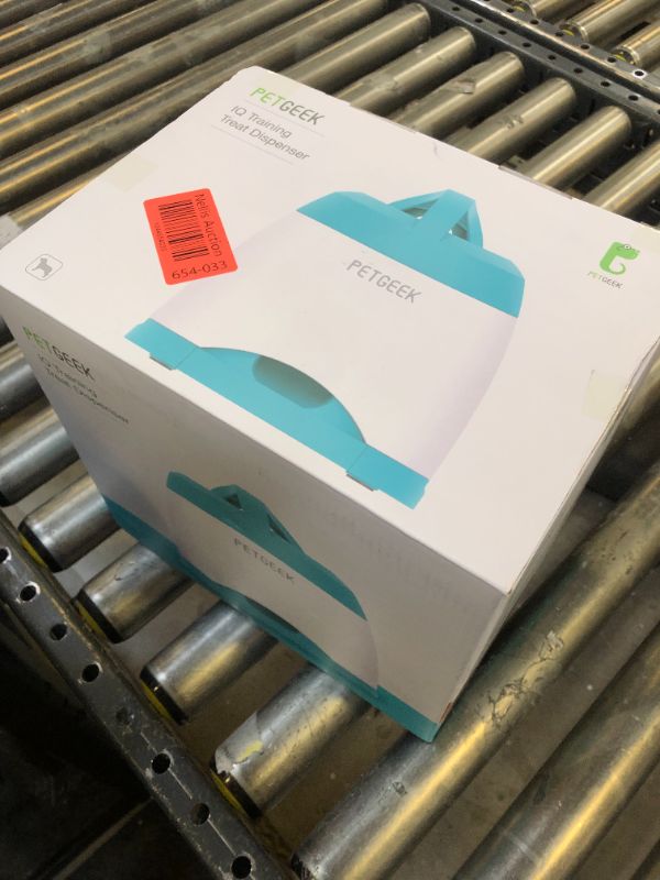 Photo 1 of PETGEEK Automatic Dog Treat Dispenser with Button, Dual Power Supply and Remote Control, Dog Puzzle Toys and Interactive Toys for Indoor or Outdoor Play (Blue)