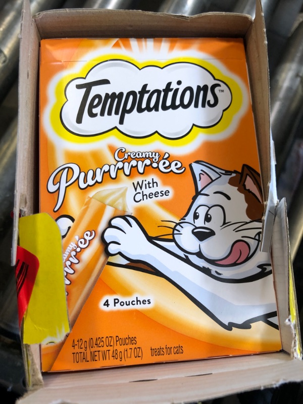 Photo 1 of 11 Temptations Creamy Puree with Chicken Lickable, Squeezable Cat Treats 