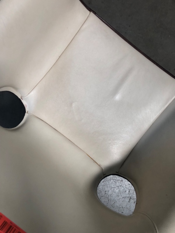 Photo 1 of used, minor scratches
Luxury Designer Leather Swivel Dining/Gaming Chair (Ascaya Clubhouse)