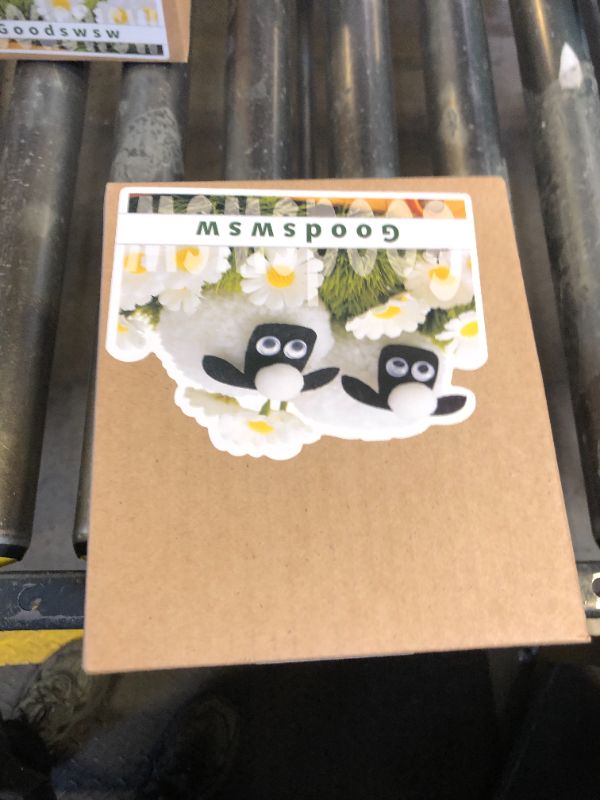Photo 1 of Lamb handmade home decorations Ornaments, sheep dandelion daisy basket of perfect knot, look at the decorations that can make you feel happy all day, suitable for a variety of holiday gifts