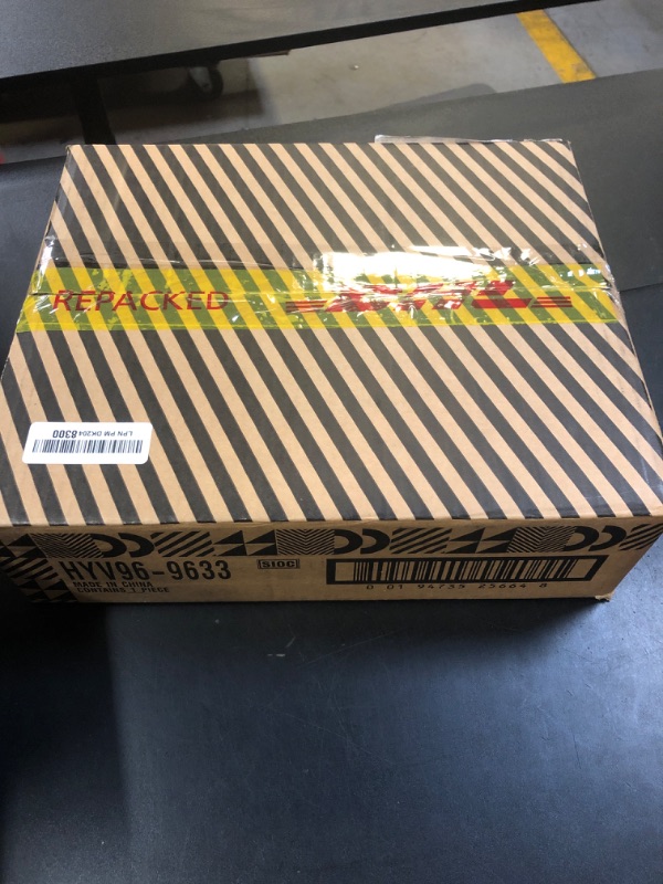 Photo 1 of Monster High Skullector Beetlejuice Beetlejuice Doll 2-Pack, Collectible Betelgeuse and Lydia Deetz Set with Accessories and Displayable Packaging