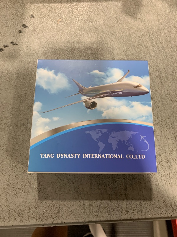 Photo 1 of TANG DYNASTY(TM) 1:400 16cm Air Bus A380 Asiana Airlines Metal Airplane Model Plane Toy Plane Model