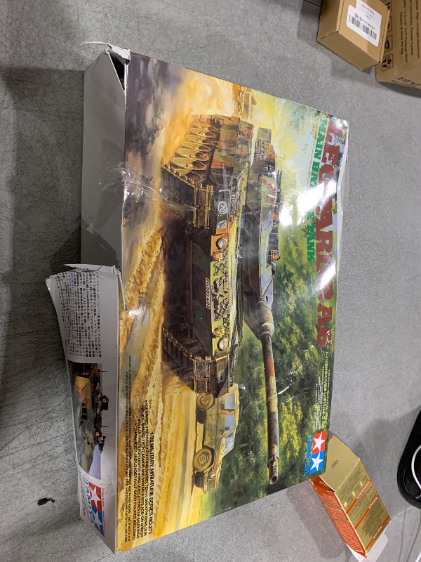 Photo 1 of Tamiya 35271 Leopard 2 A6 Main Battle Tank Toy