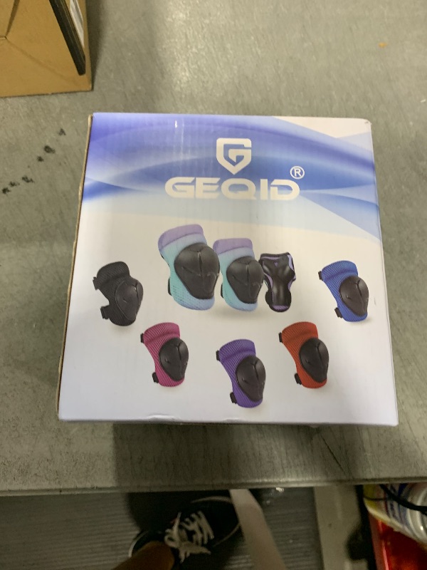 Photo 1 of GEQID Kids Knee Pads Elbow Pads Wrist Guards Set ,Protective Gear for 4-6-12 Boys Girls Roller Skating Scooter Skateboarding Bike (Black, Free Size (4-12 Years or 40-80lbs))
