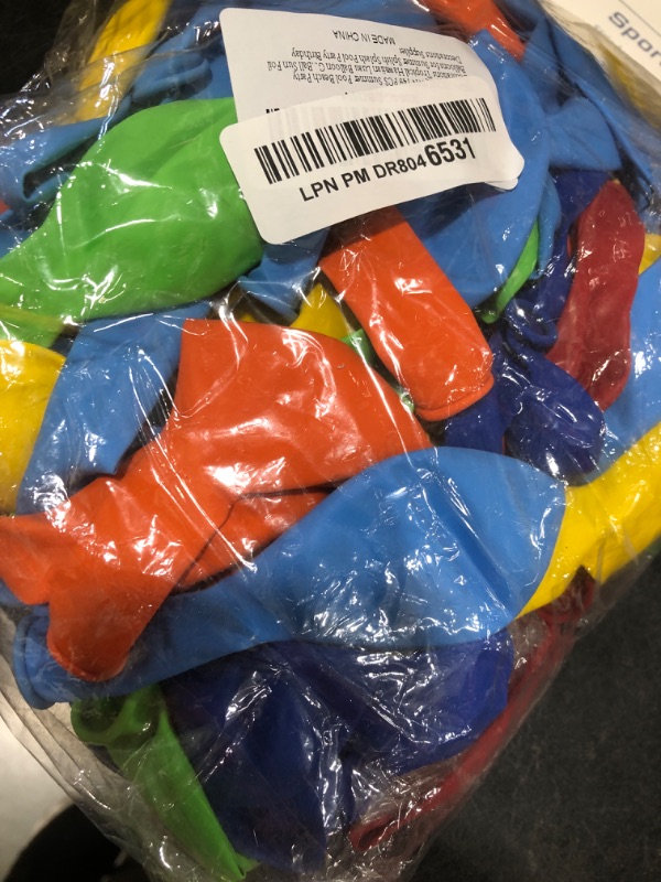 Photo 1 of YQUQWN 149 PCS Summer Pool Beach Party Decorations Tropical Hawaiian Luau Balloon Garland Arch Kit Beach Ball Sun Foil Balloons for Summer Splish Splash Pool Party Birthday Decorations Supplies