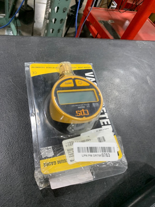 Photo 1 of CPS-AO-42500-08 Products VG200 Portable Digital Vacuum Gauge, LCD, Atmospheric to 0 microns