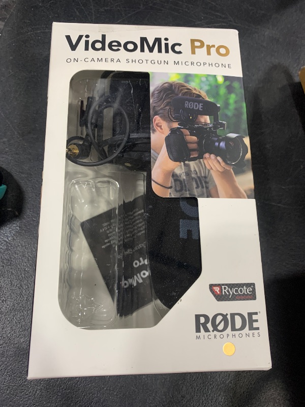 Photo 1 of Rode VideoMic Pro R Camera-Mount Shotgun Microphone,Black