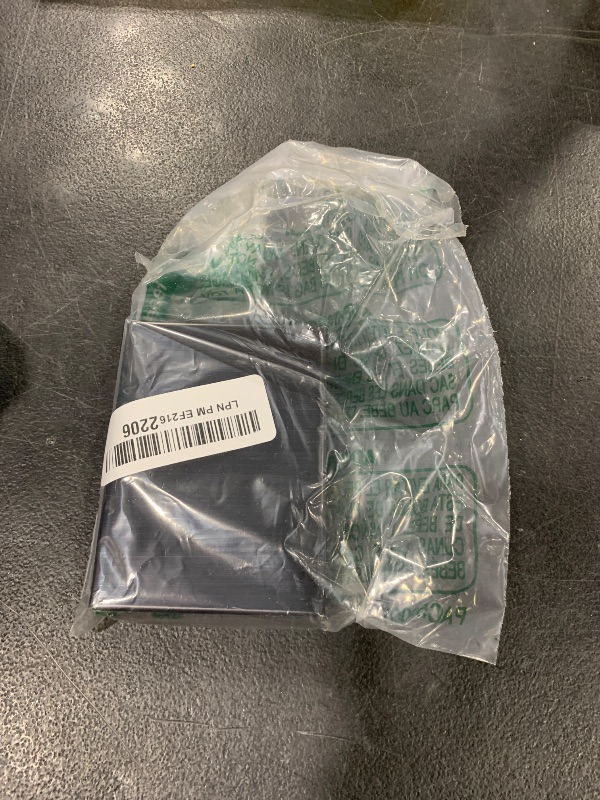 Photo 1 of YXuan RFID BlockingStainless Steel Credit Card Holder, Men Women Metal Slim Wallet For Driver's License, ID Cards, Credit Cards, Or Business Cards. (10 cards)