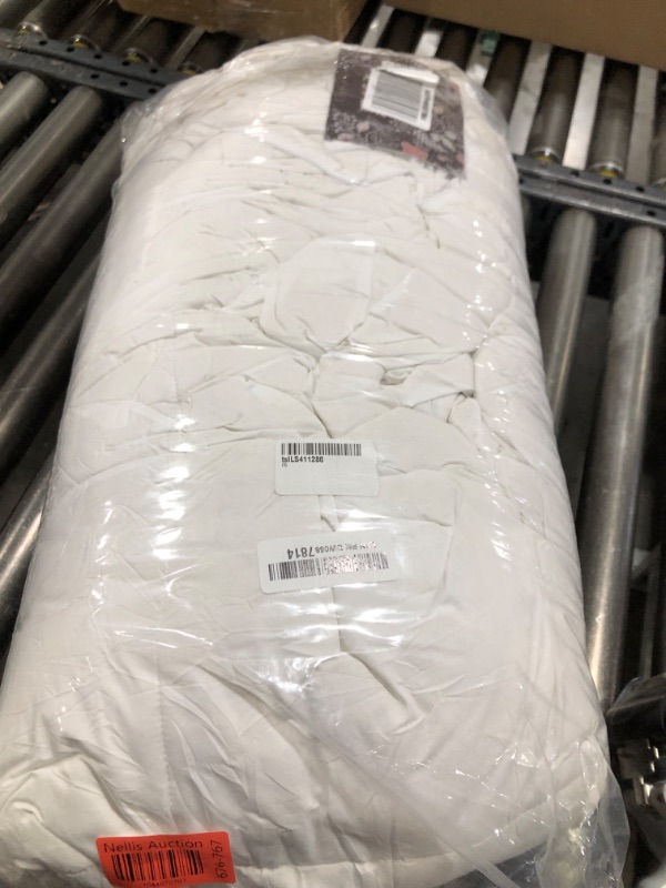 Photo 1 of Hotel Luxury All Season Feather Down Comforter King Size, Silky Soft Egyptian Cotton Blend Cover, Fluffy Ethically Sourced Feather & Down Fibers Filled Duvet Insert with Corner Ties, 106x90 Inch White