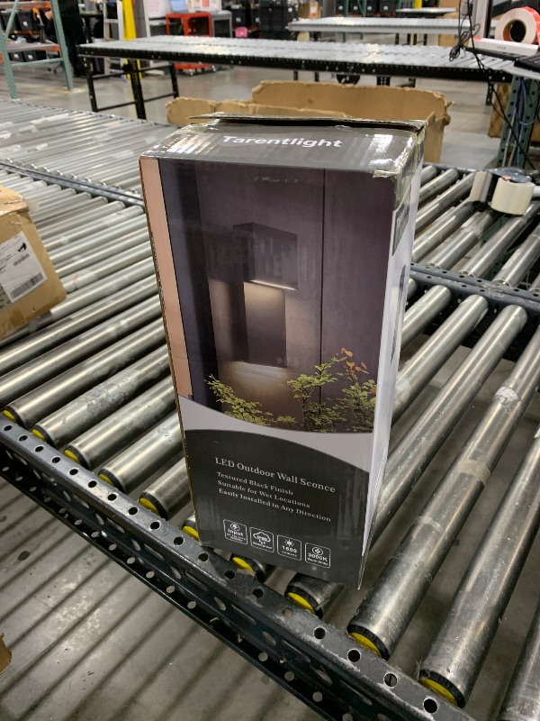 Photo 1 of Tarentlight Modern LED Outdoor Wall Sconce 17W Integrated LED Outdoor Wall Mount,Anti Rust Textured Black Suit 