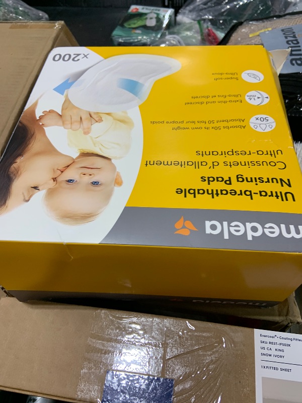 Photo 1 of Medela Ultra-Breathable Nursing Pads, Highly Absorbent, Super Soft, Discreet Design for Comfortable Wear, Pack of 200