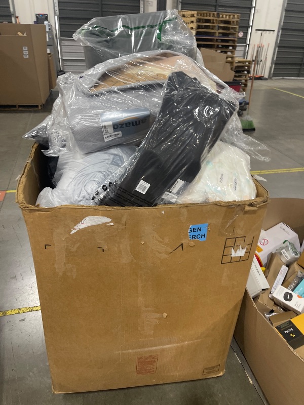 Photo 1 of speed pack of assorted items new and used
all sales final
speed pack not included
20 items