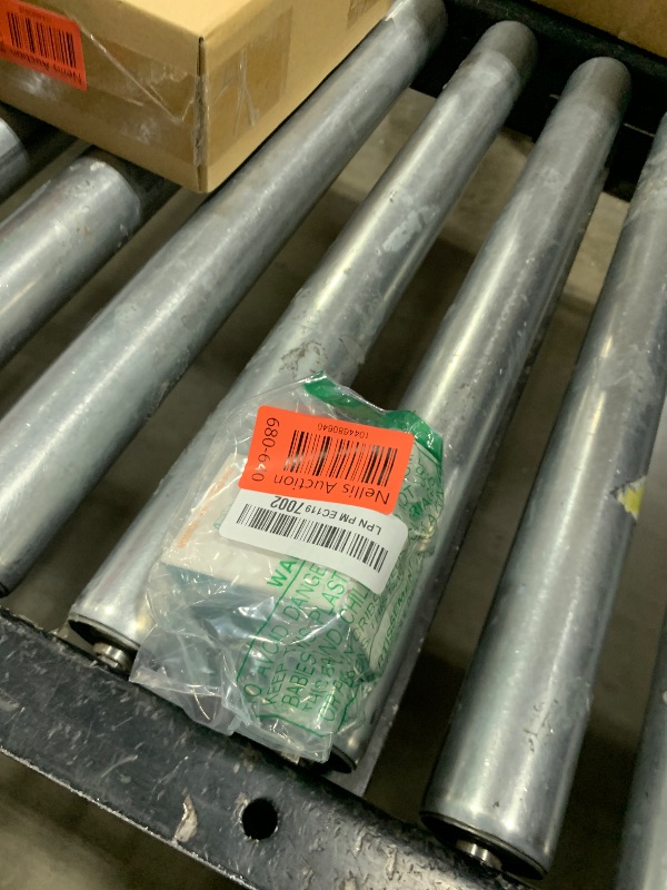 Photo 1 of AULINK 200 PSI Pressure Transducer Sender Sensor with 1/8" -27 NPT 316 Stainless Steel Thread and Harness Connector for Oil Fuel Air Water Pressure