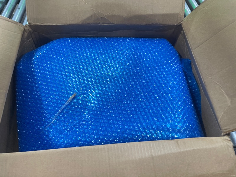 Photo 1 of Evoio Solar Pool Cover 8 ft Round for Above Ground Inground Pools Bubble Wrap Covers Hot Tub Spa Thermal Heating, 15 Mil Circle Blue Floating Blanket for 6-24 Foot Feet Diameter Swimming Pools