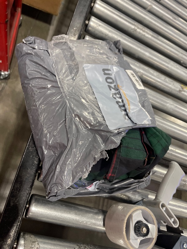 Photo 1 of Eddie Bauer - Queen Duvet Cover Set, Reversible Cotton Bedding with Matching Shams, Plaid Home Decor with Button Closure (Woodland Tartan Green, Queen)