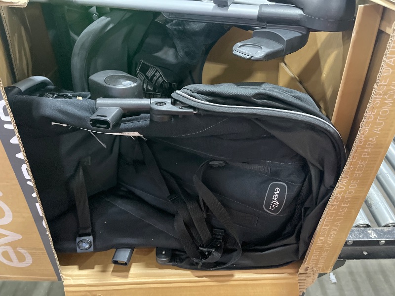 Photo 1 of Pivot Xpand Modular Travel System with LiteMax Infant Car Seat with Anti-Rebound Bar (Ayrshire Black)