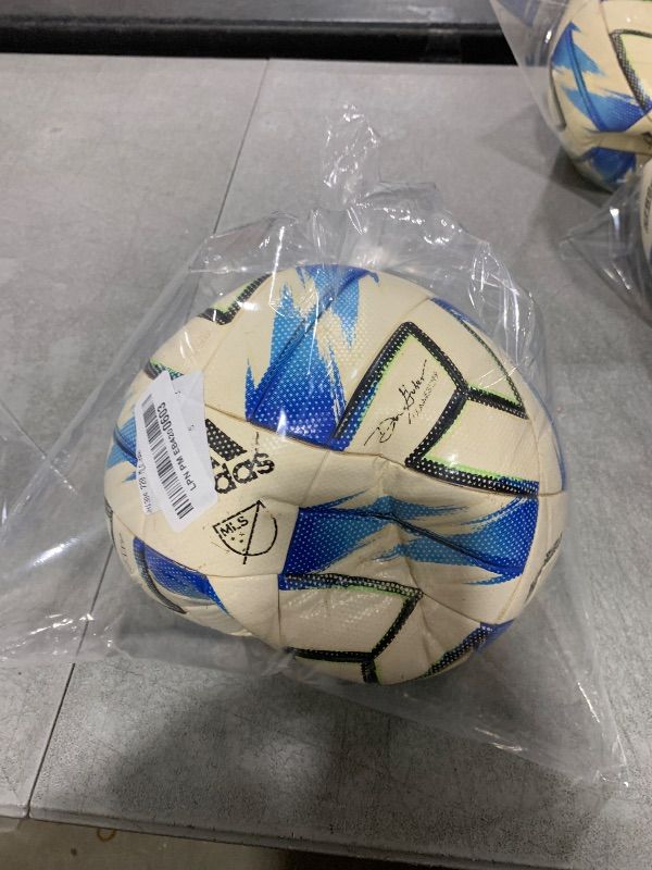 Photo 1 of adidas Unisex-Adult MLS Training Soccer Ball,White/Green/Glory Blue/Solar Blue,5