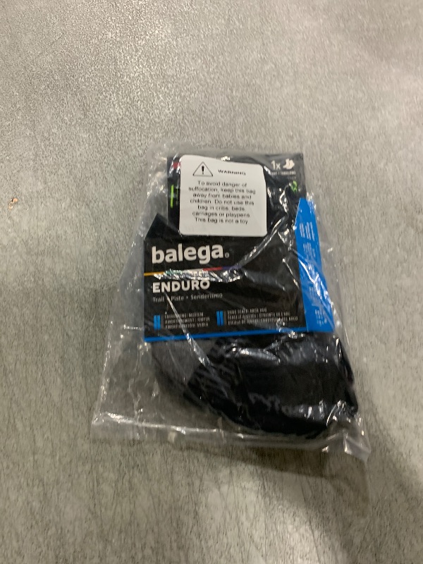 Photo 1 of Balega Enduro Arch Support Performance Quarter Athletic Running Socks for Men and Women (1 Pair), Black, Medium