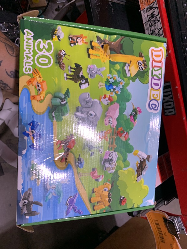 Photo 1 of DIYDEC 30 Pack Animals Building Blocks Toys, Mini Party Favors Building Set for Kids Bricks Toys for Boys Girls Holiday Goodie Bags Stocking Stuffers Classroom Prizes Birthday Gifts