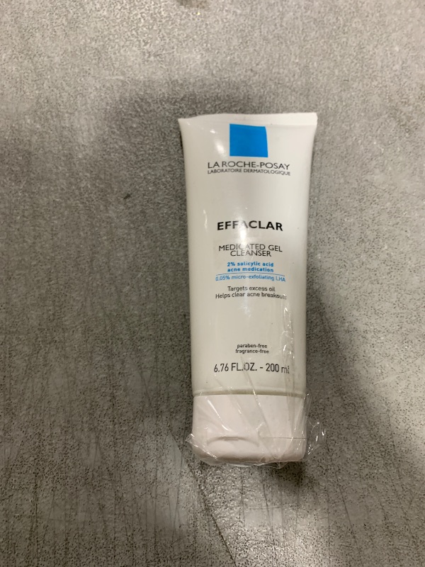 Photo 1 of La Roche-Posay Effaclar Medicated Gel Cleanser, 2% Salicylic Acid Cleanser + LHA + Glycerin, Foaming Acne Face Wash, Helps Clear & Prevent Acne Breakouts, Oil Free, Targets Excess Oil
