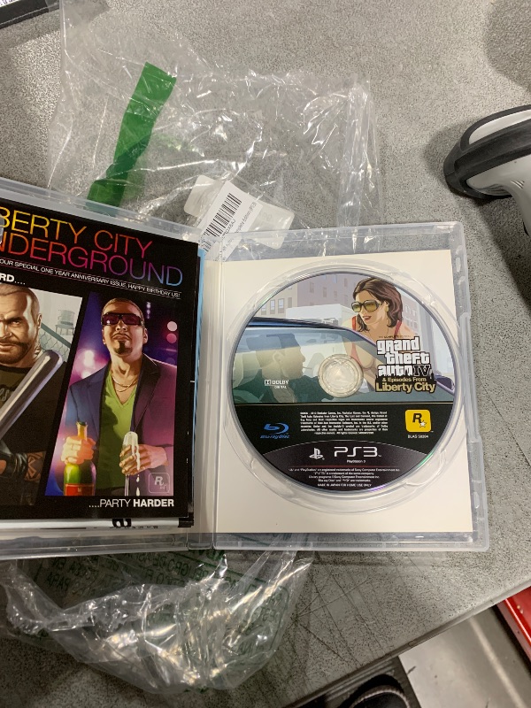 Photo 1 of Grand Theft Auto IV Complete Edition (PS3)