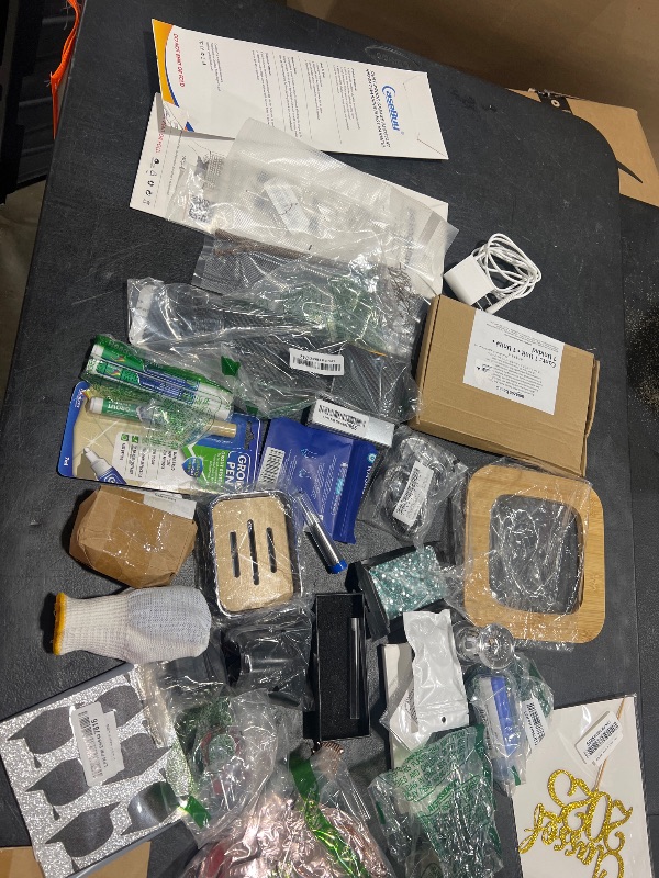 Photo 1 of bag of mixed items 