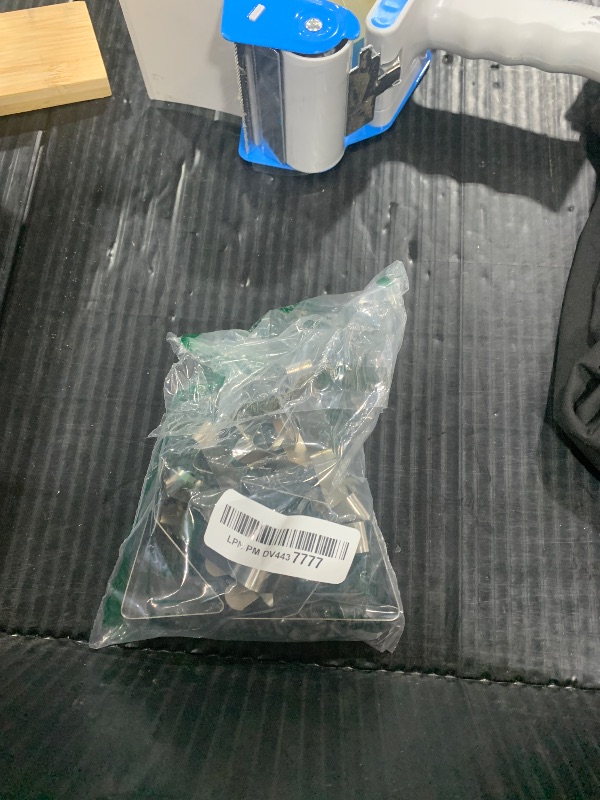 Photo 1 of Metal Clips