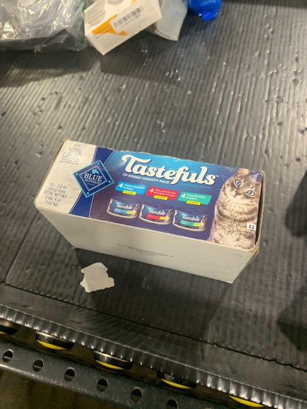 Photo 1 of Tastefuls Cat Food Variety Pack