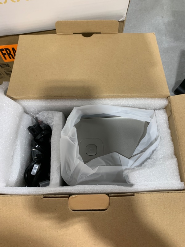 Photo 1 of [One-Button Focus] Projector with WiFi and Bluetooth, 4K Outdoor Projector with Carry Bag, Portable Movie Projector with Zoom Function, Home Theater Projector for Phone/TV Stick/PC