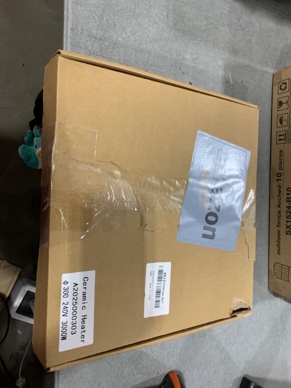 Photo 1 of WB30T10126 12" Electric Range Triple Radiant Surface Element by Puxyblue Fit for G-E Electric Cooktop - Replace for 1474212 AP4344521 PS2321560 EAP2321560 PP972TM2WW PS968DP1BB JCB968BK6BB JB850DT1WW