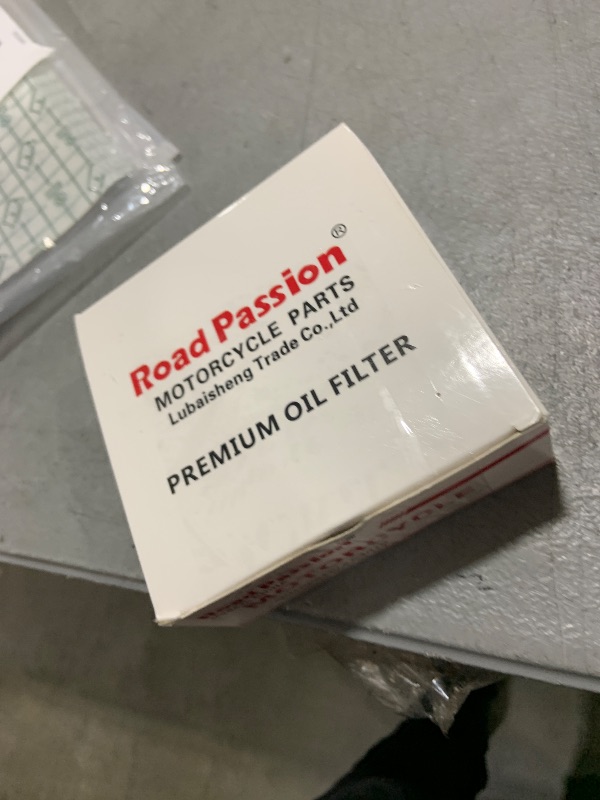 Photo 1 of Road Passion 15412HM5A10 15412-HM5-010 Oil Filter Replacement for TRX420 FE FM FOURTRAX RANCHER 4X4 ES 420 2007-2013(pack of 4)