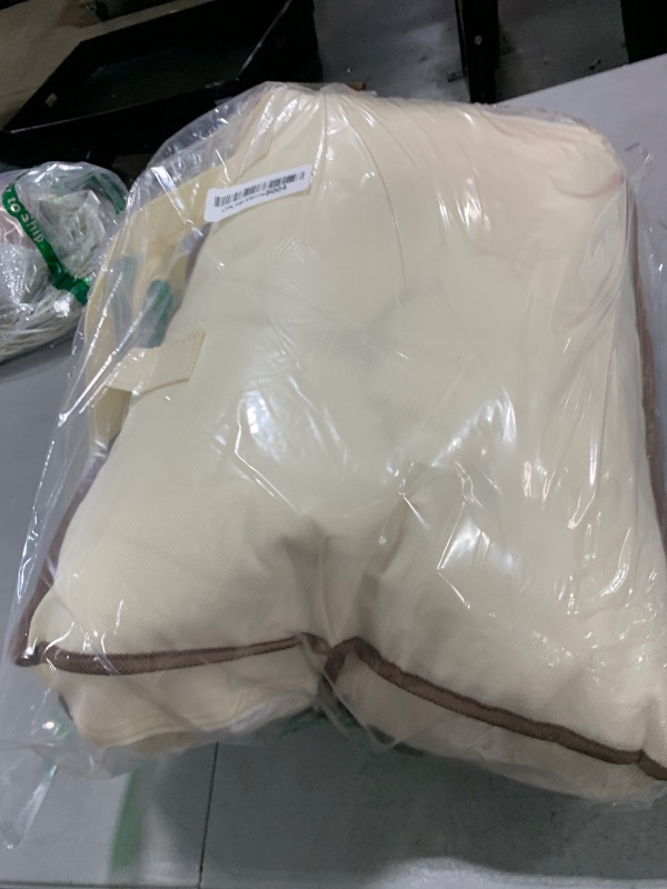 Photo 1 of Shilucheng Cooling Comforter King Size, 100% Viscose Derived from Bamboo_ Shell, Luxurious Lightweight Blanket for Hot Sleepers, Breathable Soy Fiber and Bamboo_ Fill Duvet Insert (White)