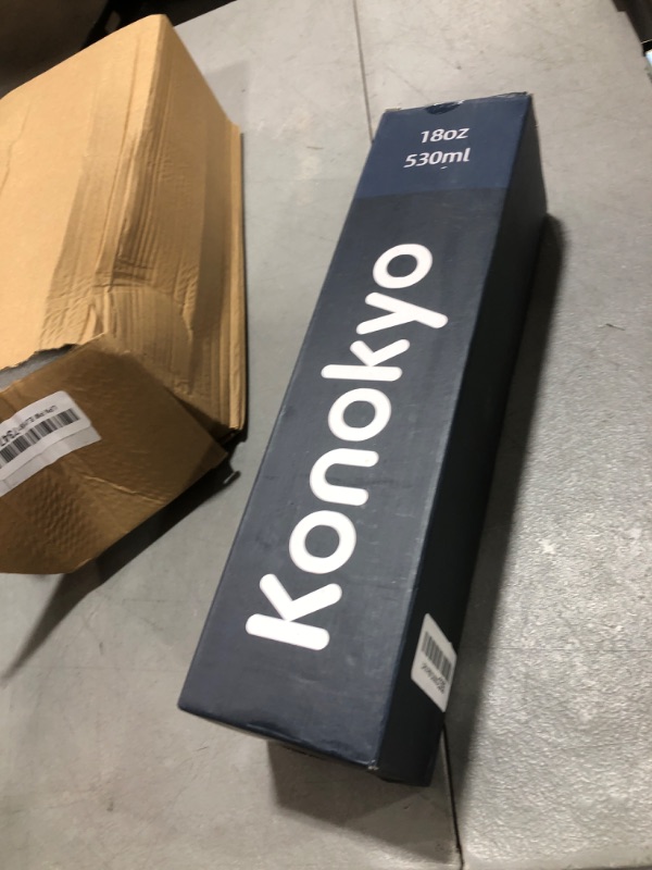 Photo 1 of Konokyo 18 oz Insulated Water Bottle Stainless Steel Sport Bottles with 3 Lids,Light Blue