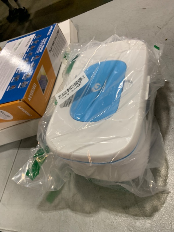 Photo 1 of Baby Wipes Container 