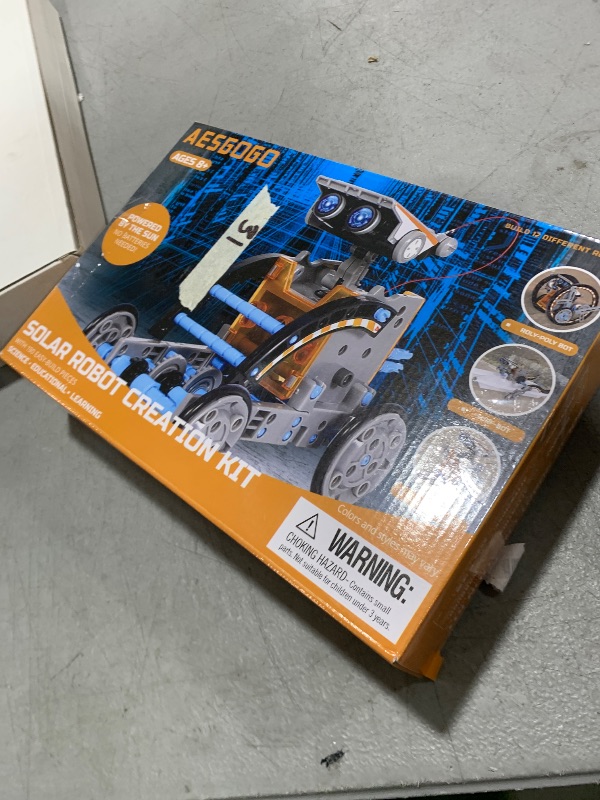 Photo 1 of Solar Robot Creation Kit 