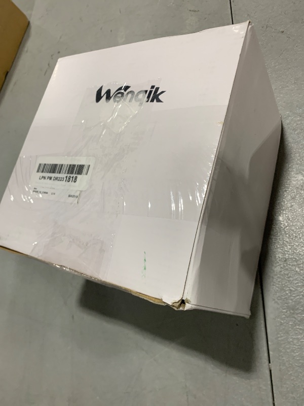 Photo 1 of Wenqik 50 Sets Quinceanera Favors for Guests Include Square Mirror Quinceanera Cards and Organza Bags 15th Sweet Birthday Party Mis XV Años Birthday Sweet Party Favor (Red)