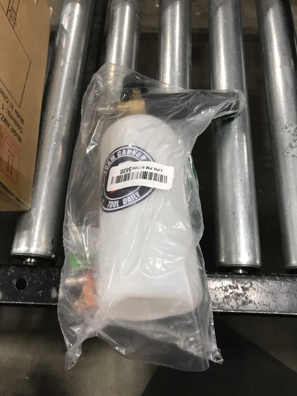 Photo 1 of Tool Daily Foam Cannon with 1/4 Inch Quick Connector, 1 Liter, 5 Pressure Washer Nozzle Tips