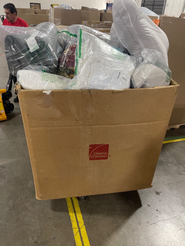 Photo 1 of speed pack of assorted items new and used
all sales final
speed pack not included
20 items 