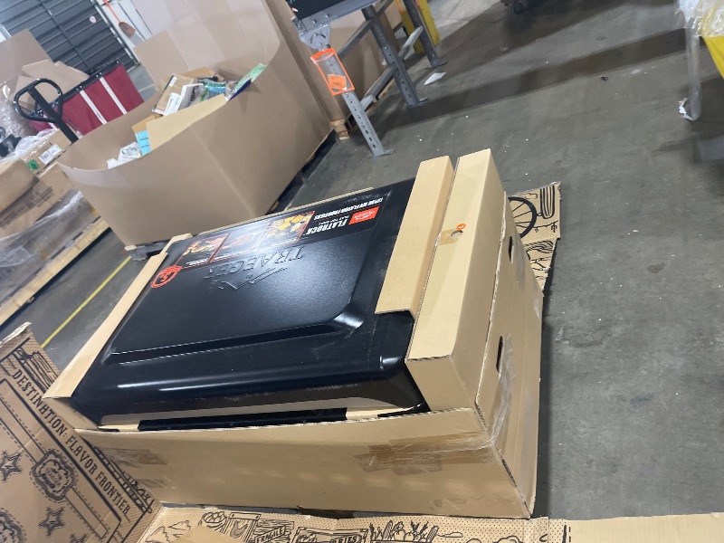 Photo 1 of Traeger Grills Flatrock, 33 Inch Flat Top Griddle, Outdoor Gas Grill with 3-Zone TruZone Cooking, Even Heat, Fuel Sensor, and EZ-Clean Grease Management, Premium Propane Griddle for Outdoor Cooking