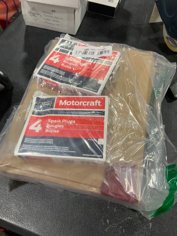 Photo 1 of MAS Set of 8 Ignition Coil DG508 & Motorcraft Spark Plug SP479 Compatible with Ford 5.4L V8 DG472 DG457 DG491 Crown Victoria Expedition F-150 F-250 Mustang Lincoln Mercury Explorer