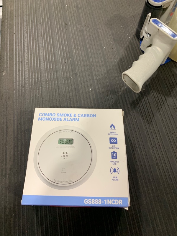 Photo 1 of And Carbon Monoxide Detector Combo 10 Year Battery, Dual Sensor Smoke Alarm Carbon Monoxide Detector with LCD Display for Home, 1 Pack