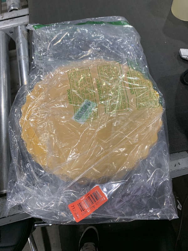 Photo 1 of qiqee 12 Inch Gold Wave Cake Boards Round 15-Packs Circles Rounds Base Food-Grade Cardboard Wave Cake Plate?Thinner But Stronger?