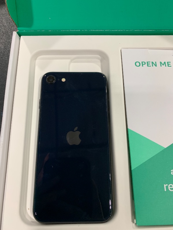 Photo 1 of Apple iPhone SE 3rd Gen, 64GB, Midnight - Unlocked (Renewed Premium)