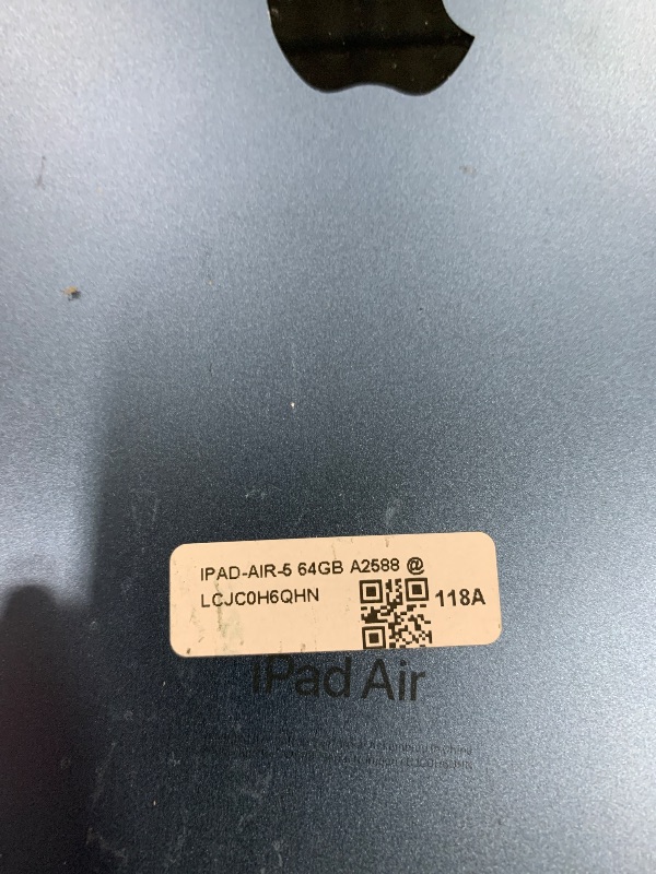 Photo 1 of 2022 Apple iPad Air 5th Gen. (10.9 inch, Wi-Fi, 64GB) Blue (Renewed Premium)